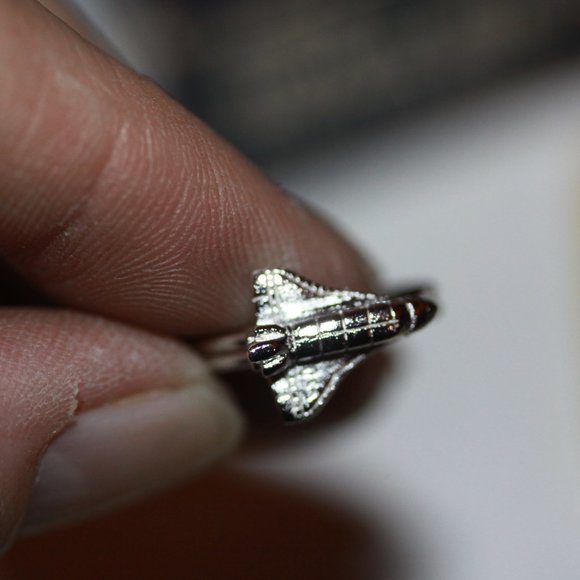 Vintage Avon Space Shuttle Ring and Patch Set Original Box, 1982  #29 - Picture 3 of 5